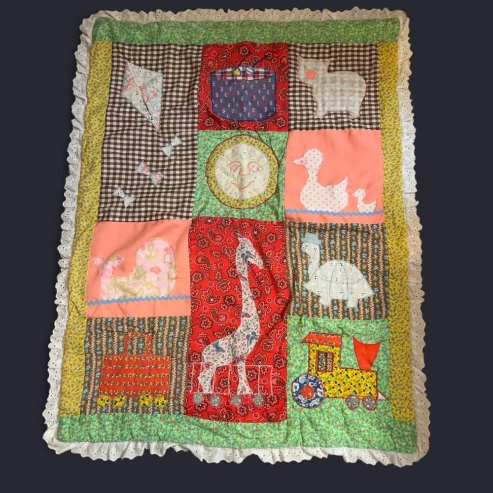 ✨ Reversible Antique Handmade Patchwork Baby Quilt –
